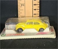 Majorette VW beetle-yellow -NIB