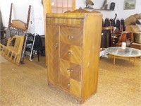 Art Deco chifforobe