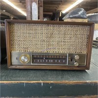 Zenith Model T 350 Radio