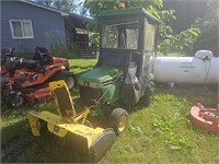 John Deere GX325 w/ Snow Blower