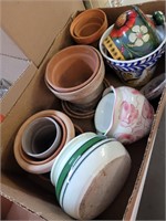 Lot of flower pots and trays