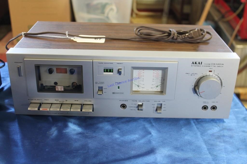 AKAI CS-M01Ak Stereo Cassette Deck