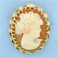 Vintage Cameo Pin or Pendant in 14K Yellow Gold