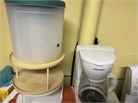 COFFEE MAKER & PLASTIC CONTAINERS