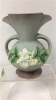 Roseville pottery gardenia vase 684-8’’. Note