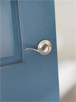 $31  Kwikset Tustin Satin Nickel Door Handle