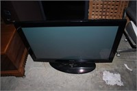 Mixed Lot with Stero Cabinet, TV, Office Chair &