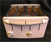 Proctor Silex 4-Slice Toaster;