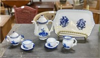 MINIATURE PORCELAIN TEA SET - DELFT