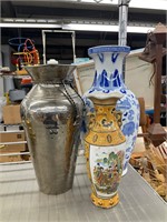 3 vases