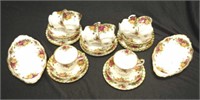 Royal Albert Old Country Roses 25 pieces
