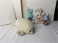 Three bunnies and seal