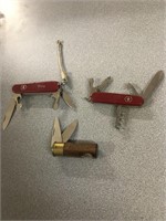 Pocket knife and multi-tools