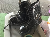 Shiny black boots sz. 9