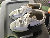 Nike athletic shoes white and black sz. 7.5