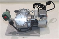 KNF MPU 40 276 LAB VACUUM PUMP