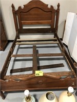FULL SIZE WOOD BED FRAME, (2) LAMPS