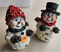 pretty Snowmen figurines