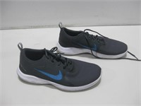 Black Nike Shoes Sz 11.5