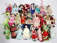 25 Doll ornaments, 5"