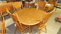 round table with 4 chairs & leaf extension