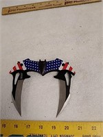 Double blade Batman folding knife