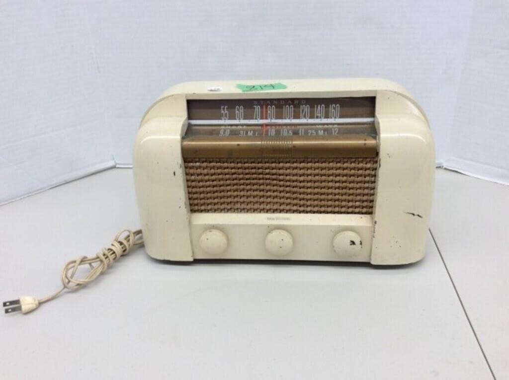 Vintage Rca Victor Radio