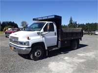 2005 Chevrolet C4500 10' S/A Dump Truck