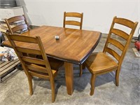 Table w/4 Ladder Back Side Chairs, 53x41x30"T
