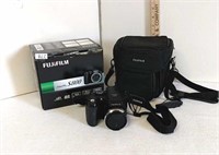 Fuji S800 Camera