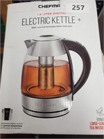 Chefman electric kettle +