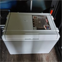 Coleman Cooler (Like New)