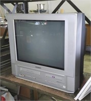 ORION TV W/ DVD PLAYER & VHS PLAYER