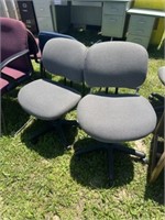 PAIR OF OFFICE CHAIRS