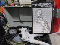 Mityvac Vacuum Pump Hydraulic Brake Bleeder kit