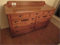 Antique Hitchcock 9 drawer chest of drawers, very