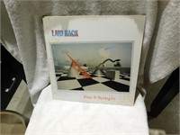 Laid Back - Play it Straight