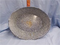 Oval agate pan