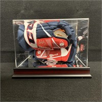 Alex Ovechkin Sig Gloves, 18' Stanley Cup
