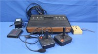 Vintage Atari System w/2 Controllers & Combat Game