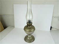 B and H Metal Oil Lamp With Chimney