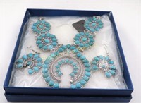 Fashion Turquoise Squash Blossom Necklace