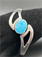Sterling Silver w Turquoise Hinged Bangle Bracelet