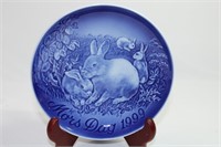 1999 Copenhagen Mother's Day Plate - Rabbits