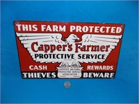 1940'S CAPER'S FARM TIN SIGN (13" X 8")