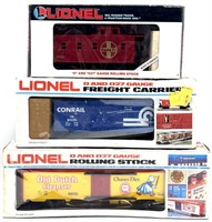 (3) Lionel O Gauge Caboose, Boxcar, Reefer w/boxes