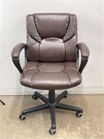Montessa Swivel Office Chair on Casters