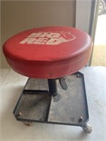Torin Big Red rolling seat. Does not appear to