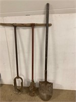 5” & 4”’ post hole augers and a Spade