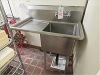 38" SS SINGLE COMPARTMENT SINK